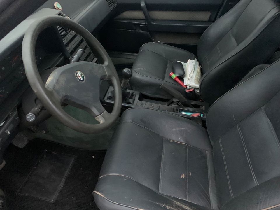 Alfa Romeo 164 2,0 TS Scheunenfund Rostfrei!!! Gerne auch Tausch! in Feldkirchen-Westerham