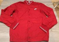 Nike Trainingsjacke, Collegejacke rot Size S, neuwertig Bayern - Freising Vorschau