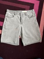 Jeans Shorts Bermudas für Männer grau Gr.52 Rheinland-Pfalz - Wattenheim Vorschau