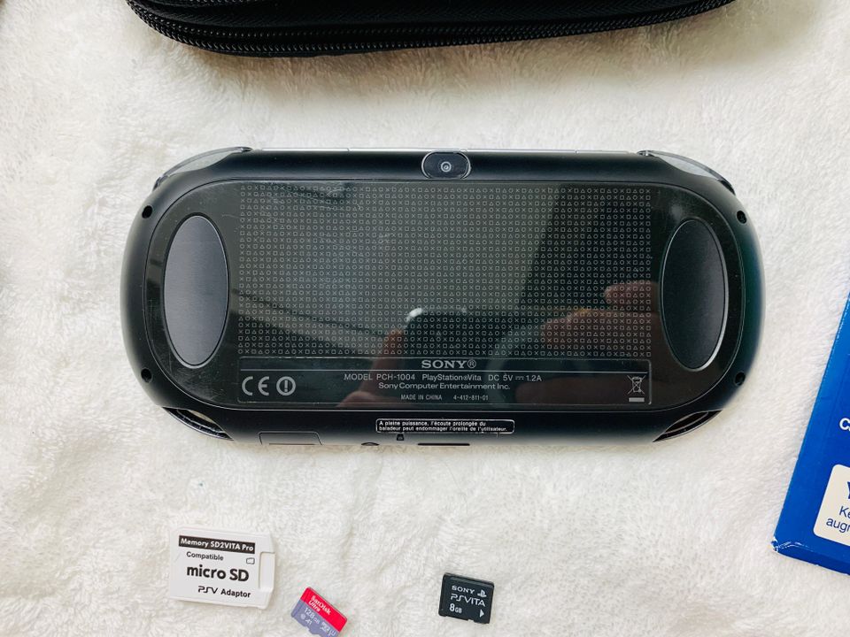 PSP Vita Schwarz Jailbreak 128GB+8GB *GUTER ZUSTAND* in Dinslaken