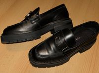 Tamaris Lederschuhe 37 schwarz Loafer NEU Schleswig-Holstein - Großenwiehe Vorschau