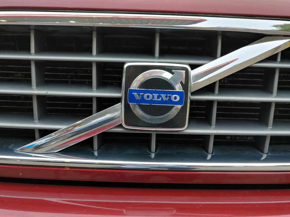 Volvo XC 90 Facelift Automatik in Berlin