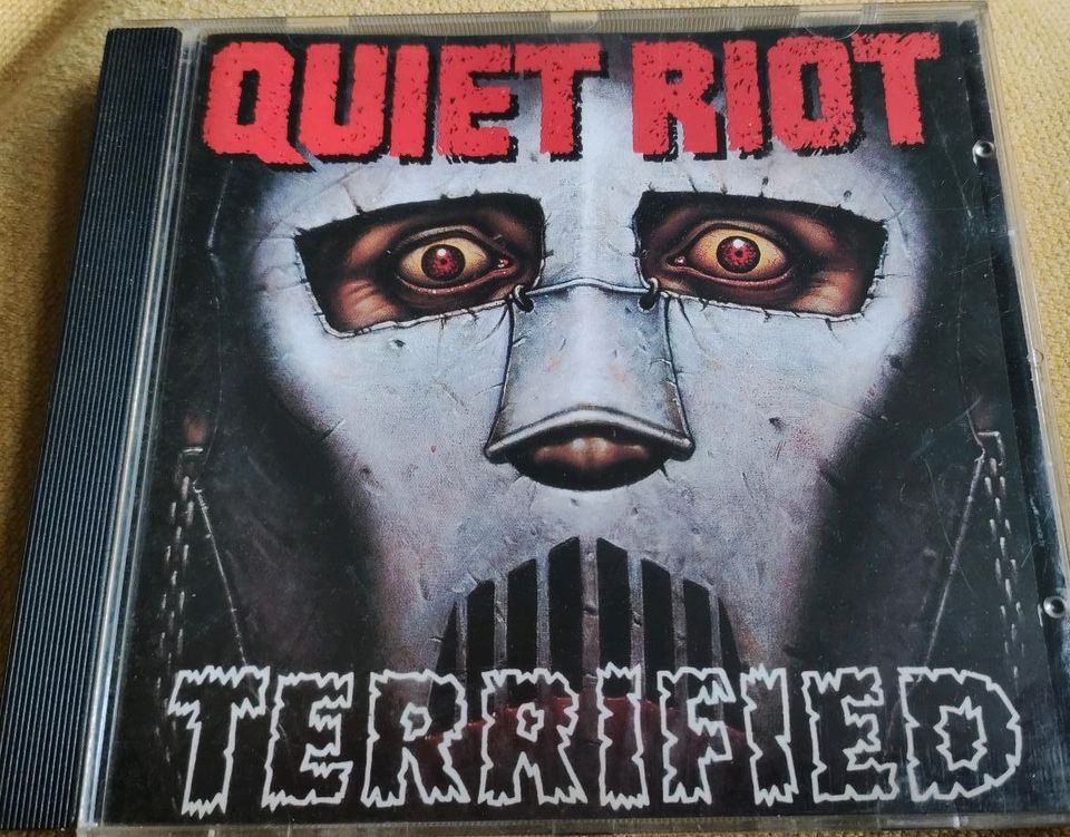 QUIET RIOT "Terrified" CD 1993 Heavy Metal in Leverkusen