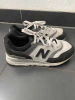 ❤️ New Balance ❤️ Kinder Schuhe Gr.35 Niedersachsen - Weyhe Vorschau