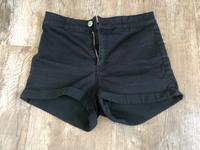 Shorts | kurze Hose | H&M | schwarz | Gr. 34 | Stretch Jeans Dresden - Klotzsche Vorschau
