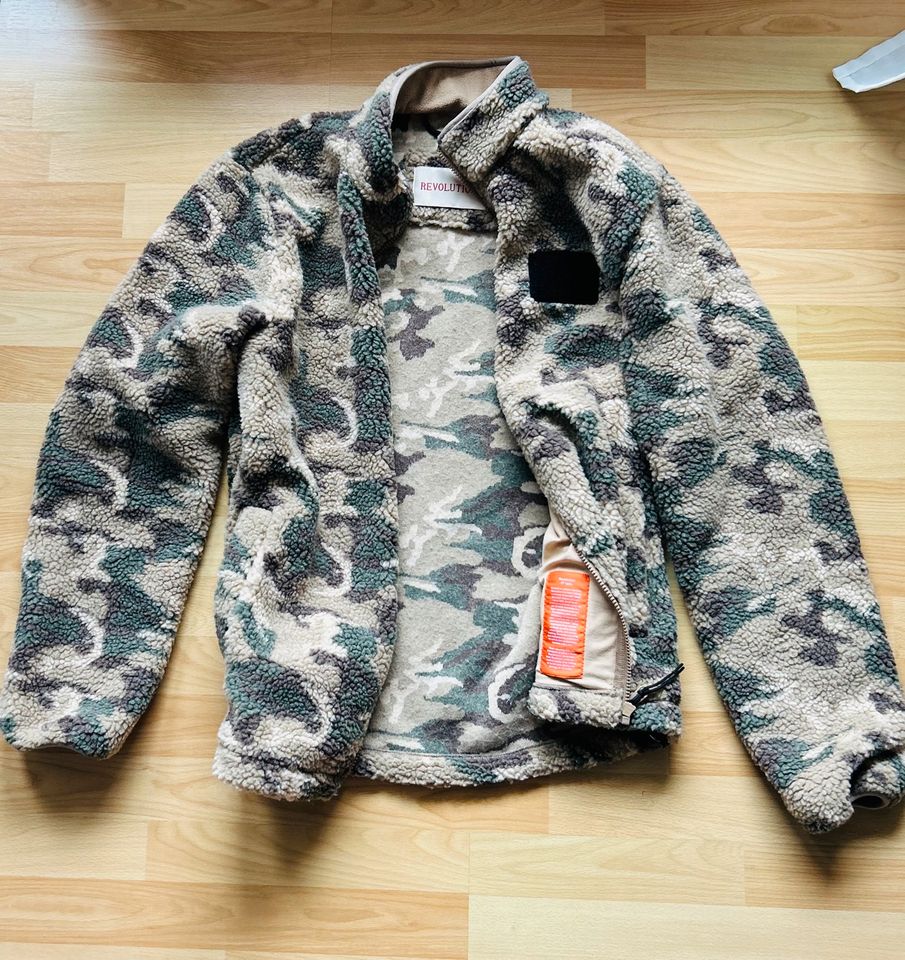 Fleecejacke Outdoor Camping Wandern Fleece Camouflage in Berlin