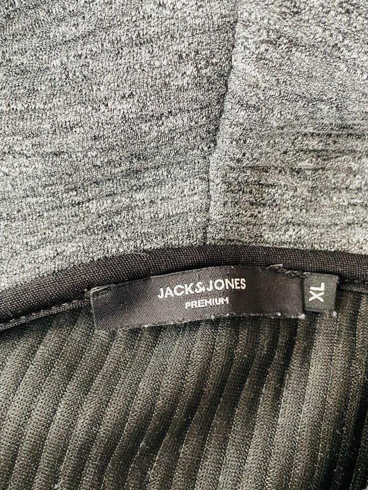 Hoodie Pullover Jack Jones in Halle
