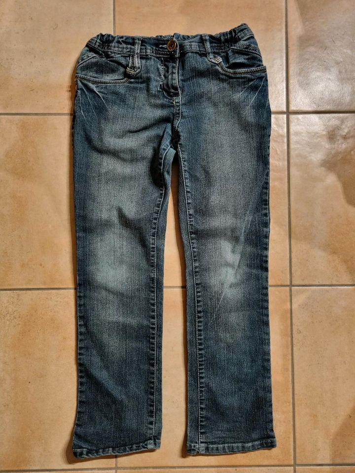 C & A : lange Stretch Jeanshose Gr. 140 Mädchen, Jeans , Hose in Hessen -  Wartenberg | eBay Kleinanzeigen ist jetzt Kleinanzeigen