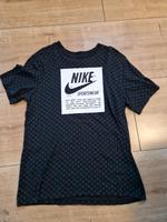 Nike Tee t-shirt gr. M Hessen - Hasselroth Vorschau