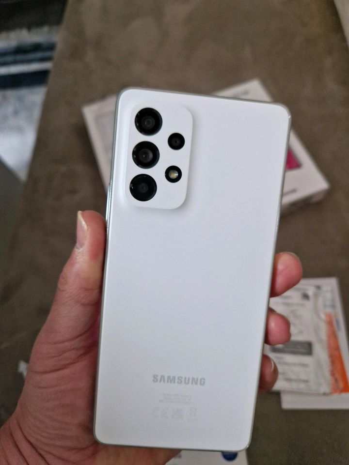 Samsung A53 Weiß 128gb Top in Solingen