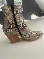 Stiefelette Leder im Reptillook / Kaufpreis 249,/€ Dortmund - Mitte Vorschau