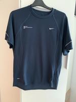 T-Shirt Kurzarmälige Sportshirt Gr. S Nike Fit Dry Sachsen - Görlitz Vorschau