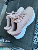 Nike Rosa/Rosegold Running Downshifter Bayern - Augsburg Vorschau