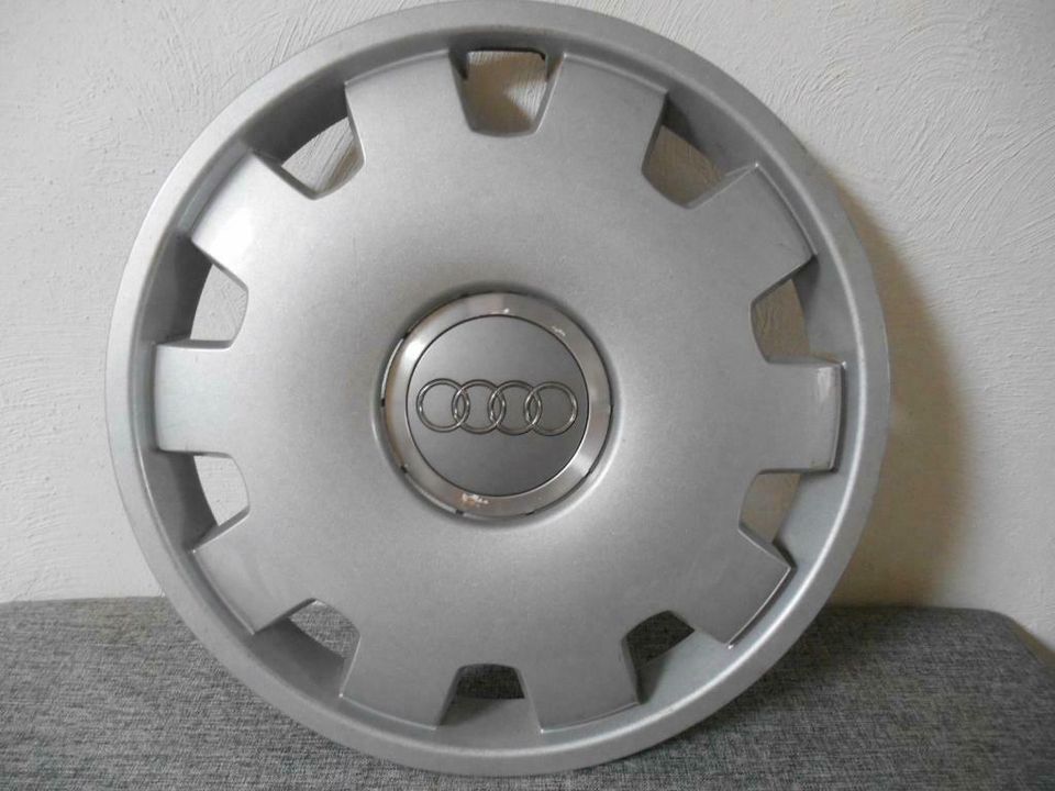 Original Audi Radkappen - 16 Zoll - 4B0 601 147 D - gebr. in Jüchen