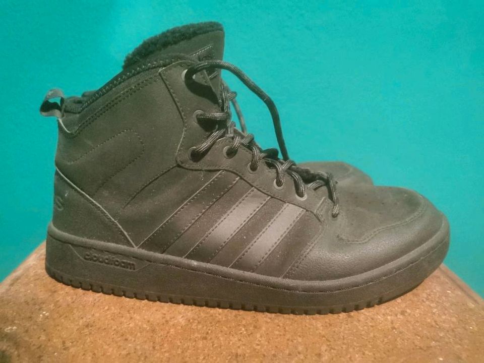 Adidas Neo Winter Boots Gr 40 2/3 schwarz gefüttert in Bochum - Bochum-Ost  | eBay Kleinanzeigen ist jetzt Kleinanzeigen