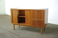 Lamellentüren Sideboard Flurkommode Schuhschrank 60er Teak Ära Hamburg-Mitte - Hamburg Hammerbrook Vorschau