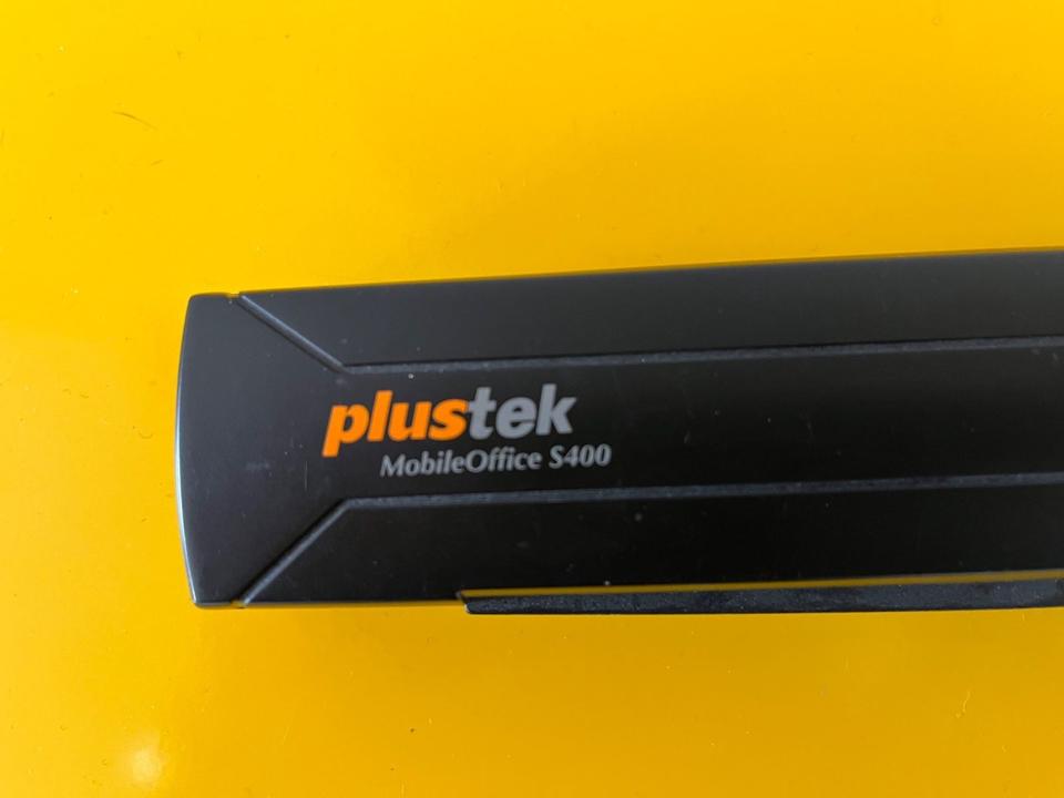 Plustek MobileOffice S400 - Portabler Farbscanner für unterwegs in München