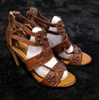 LAURA Leder Sandaletten/Sandalen Gr. 37_Top Essen - Essen-Borbeck Vorschau