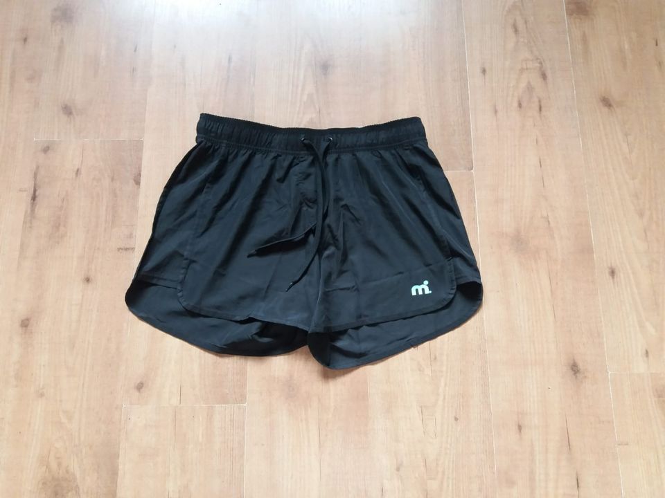 MISTRAL Damen Badeshorts Shorts Kurze Hose, Gr. 42 Schwarz in  Nordrhein-Westfalen - Kerpen | eBay Kleinanzeigen ist jetzt Kleinanzeigen