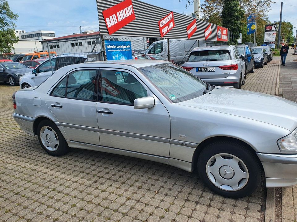 Mercedes-Benz C 200 ELEGANCE / Automatikgetriebe Klimaanlage in Ludwigshafen