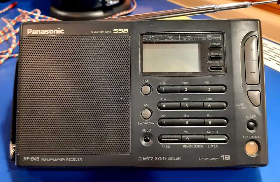 Weltempfänger, Panasonic, RF-B45 in Schüttorf