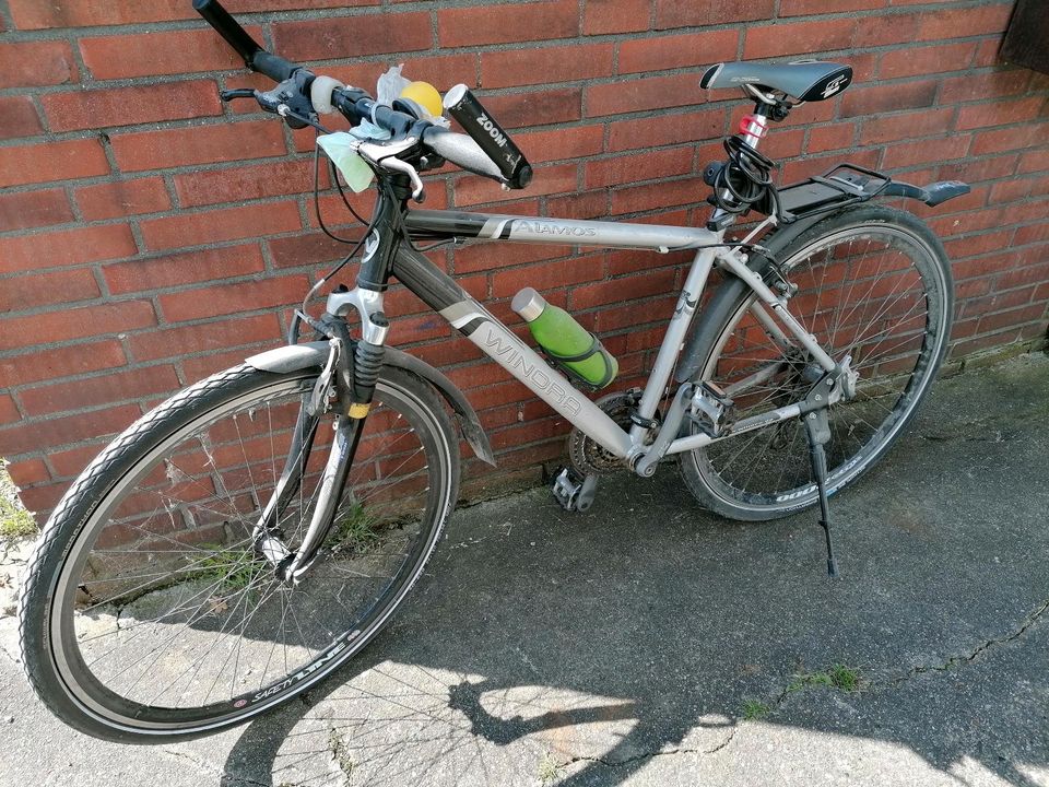 Fahrrad Herren Rad (Standort Düsseldorf-Rath) in Dinslaken