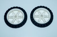 2 LEGO Technic Motorrad Reifen mit weißen Felgen - 81,6 x 15 Bayern - Pfronten Vorschau