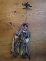 Marionette von Rici Hexe 42cm Stirnband Besen Handarbeit Holz Rheinland-Pfalz - Landau in der Pfalz Vorschau