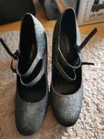 Schwarze High Heels Saarland - Gersheim Vorschau