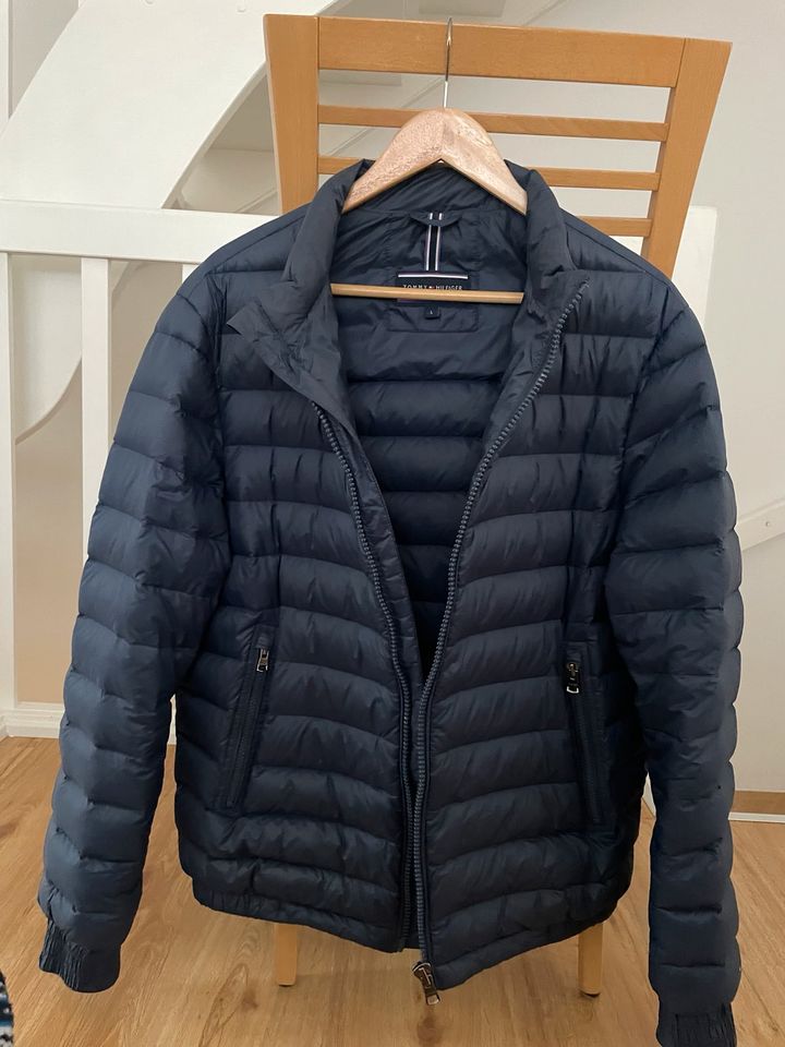 Jacke Tommy Hilfiger in Hamburg