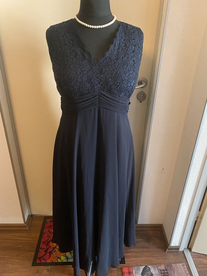 Abendkleid Cocktailkleid Hochzeitskleid in Neunkirchen