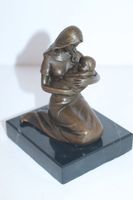 Bronze Skulptur / Figur ,"Mutter u.Kind", signiert Milo,Höhe 11cm Nordrhein-Westfalen - Borken Vorschau