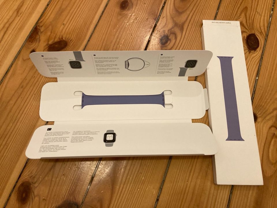 Neu: Apple Watch Armband Größe 6 -41mm Solo Loop English Lavender in München
