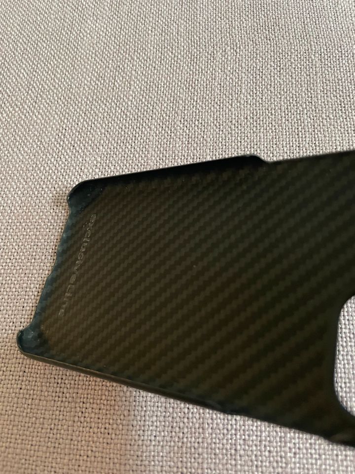 Iphone 11 Pro Carbon Hülle/Cover in Taunusstein