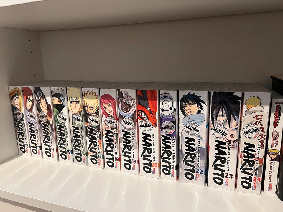 Manga: Naruto, Band 1-24 + Extra Band in Ausacker