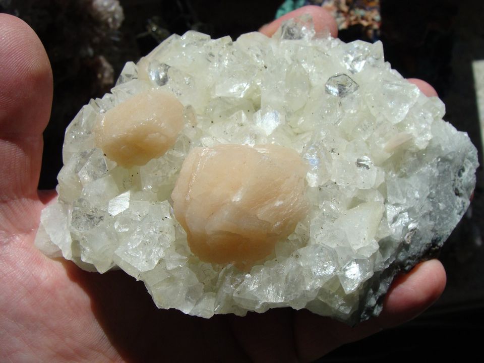 Apophyllit, Stilbit (Jalgaon Indien) 500 Gramm, 14 L, 10 B, 6 H in Sulzfeld am Main