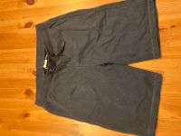 Dunkelblaue kurze Hose/Jogpants Gr.164 Baden-Württemberg - Offenburg Vorschau