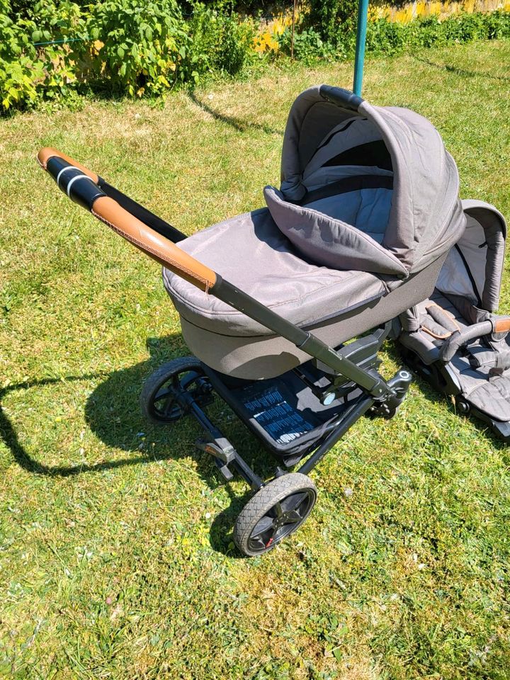 Hartan Yes Selektion Kinderwagen Buggy Babyschale in Waldbröl