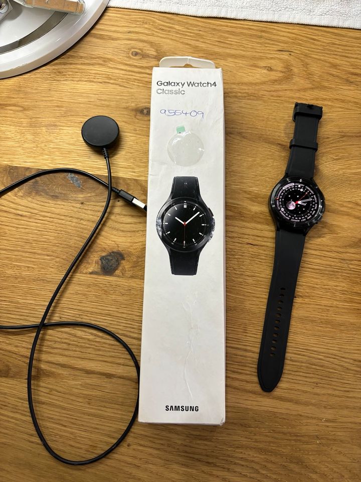 Samsung Galaxy Watch 4 ! in Mietingen