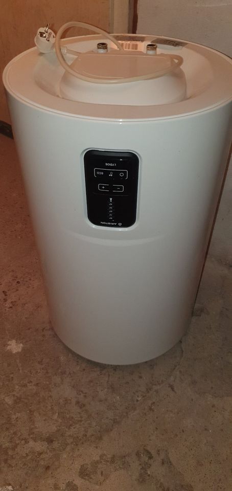 Warmwasserspeicher Boiler Ariston LYDOS ECO 80 in Arnstadt