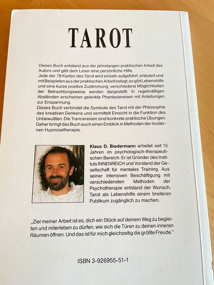Buch "TAROT - Ihr innerer Spiegel" in Markt Erlbach