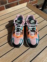 Nike Schuhe 38,5 Marburg - Marbach Vorschau