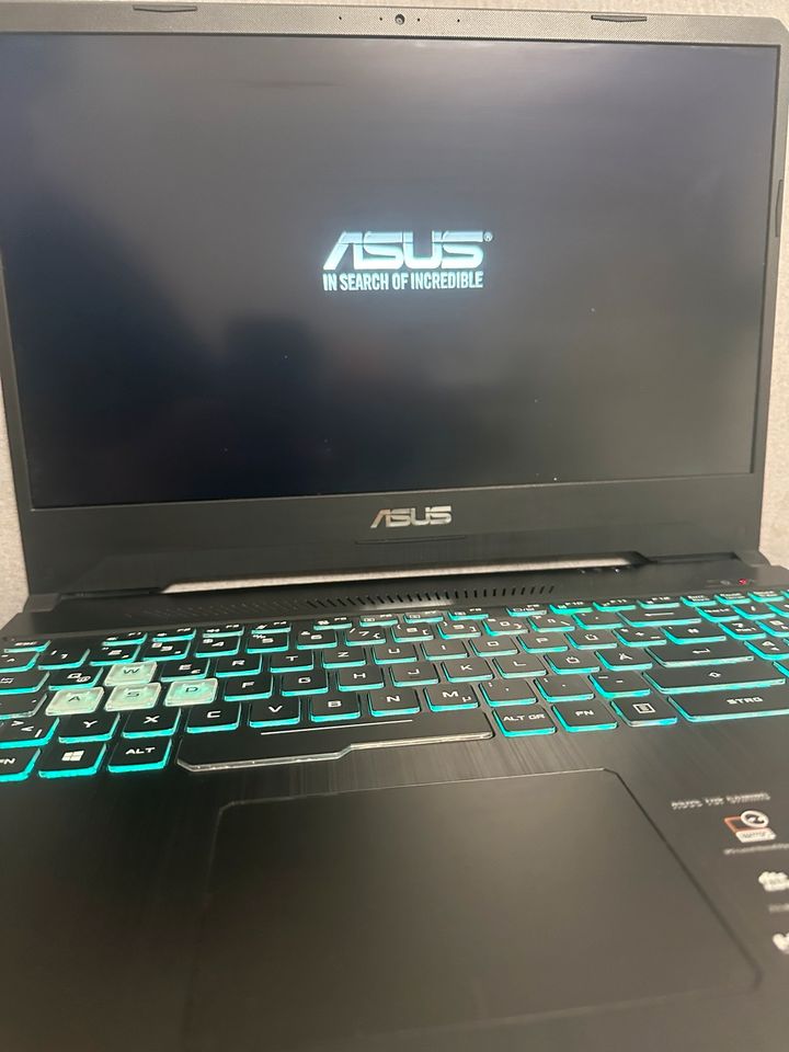 Asus TUF Gaming Laptop in Köln