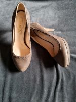 Prada Schuhe Pumps 37 Vintage Kr. München - Oberhaching Vorschau