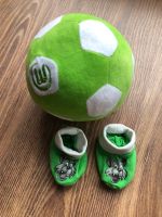 VfL Wolfsburg Babyschühchen und Ball Neu Niedersachsen - Nortmoor Vorschau