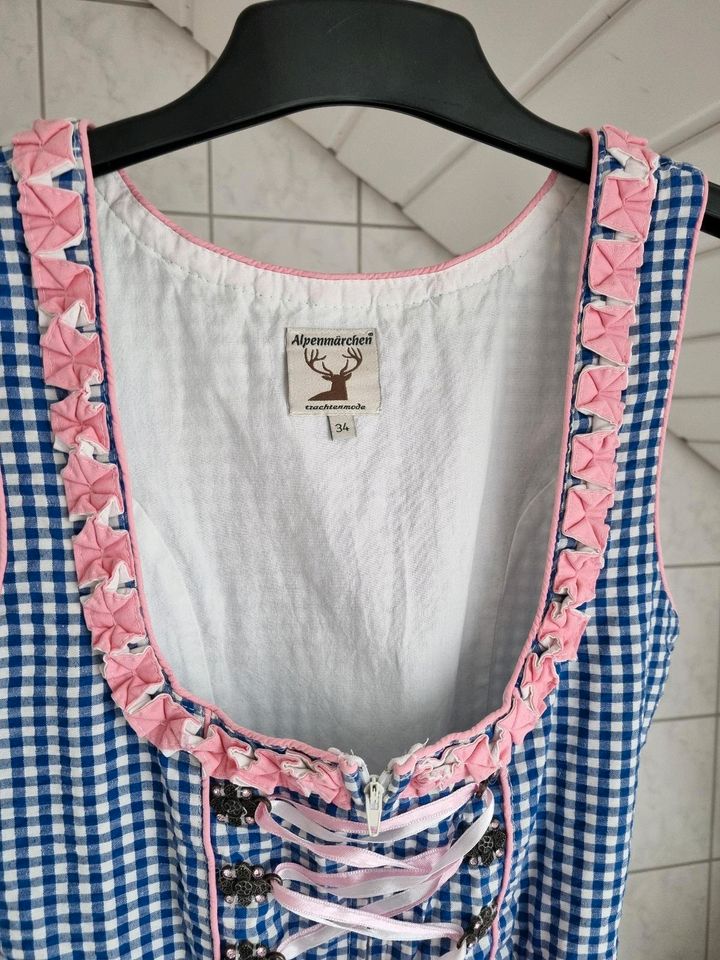 Dirndl von Alpenmärchen in Oberriexingen