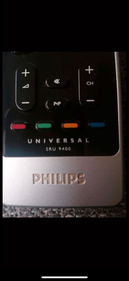 Philips SRU 9400 IR TV HiFi Fernbedienung in Kipfenberg