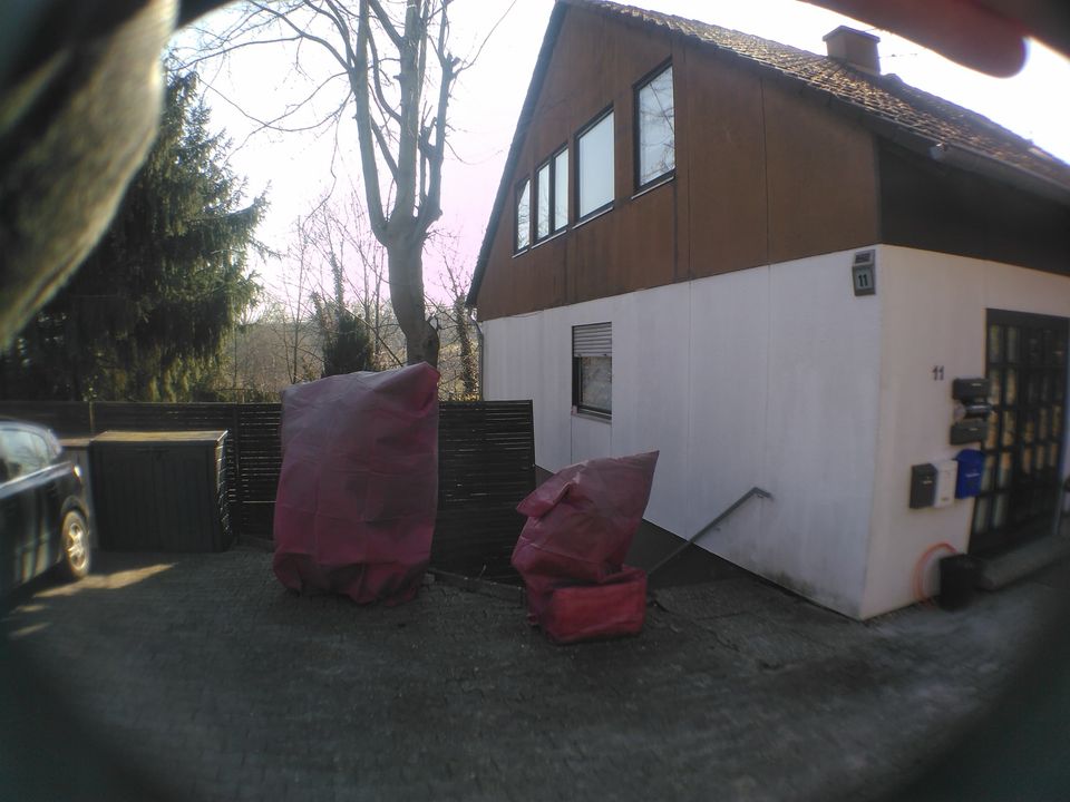 Zwei Häuser mit sechs Wohnungen 12 km von Limburg in Niederneisen