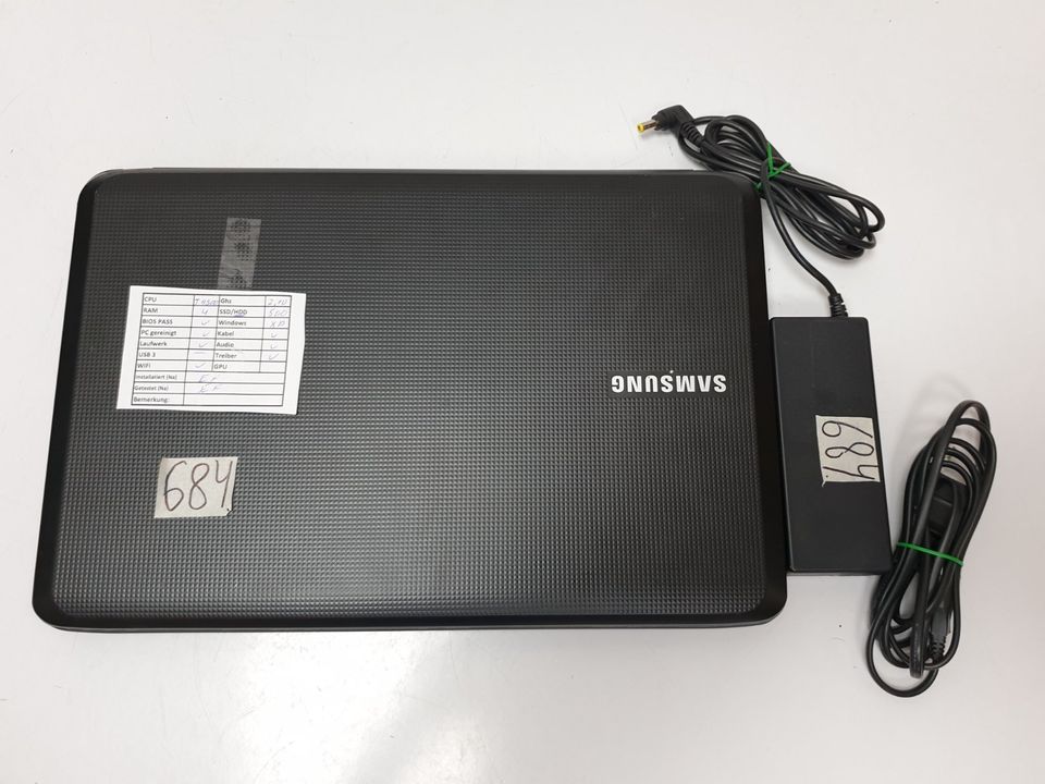 Samsung R530 Windows XP Notebook Pentium 2,10GHz 500GB 4GB 15,6" in Fellbach