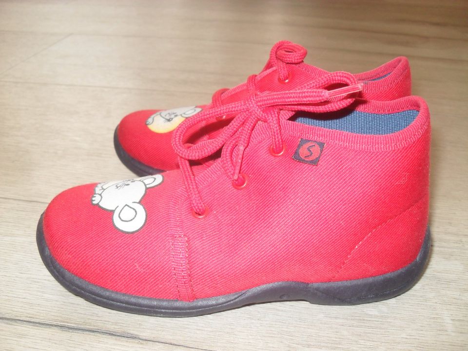 Neu, Superfit, Gr. 26, Kindergartenschuhe, Hausschuhe, Schuhe in Celle